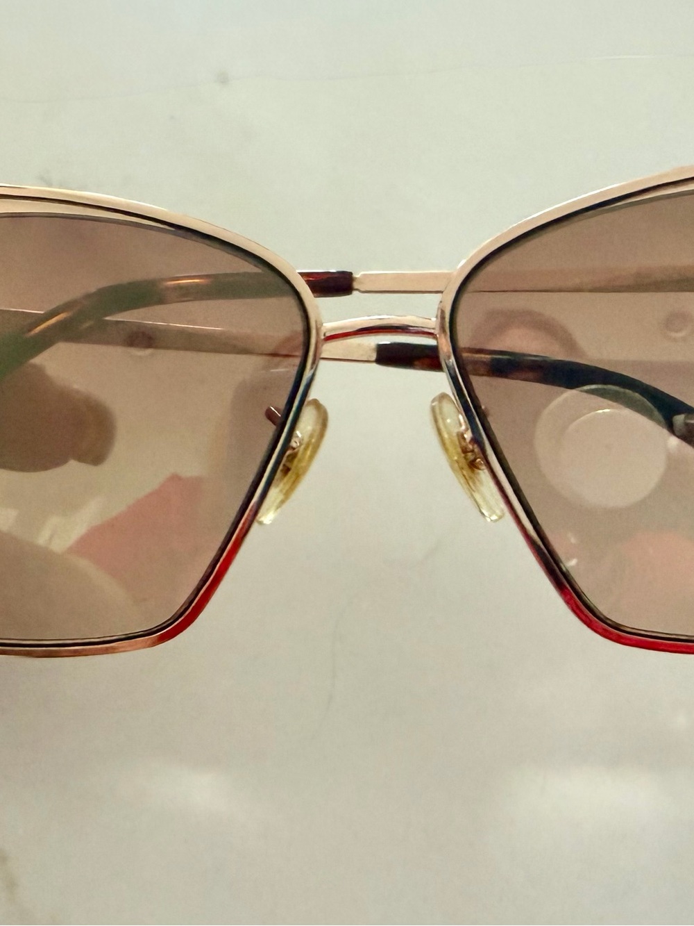 Diff Eyewear Gold Frame Brown Lens Women's Sunglasses with Subtle Red Trim